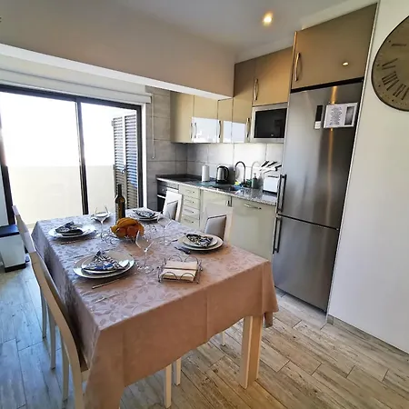 Rocha Waterside Blue Apartment *